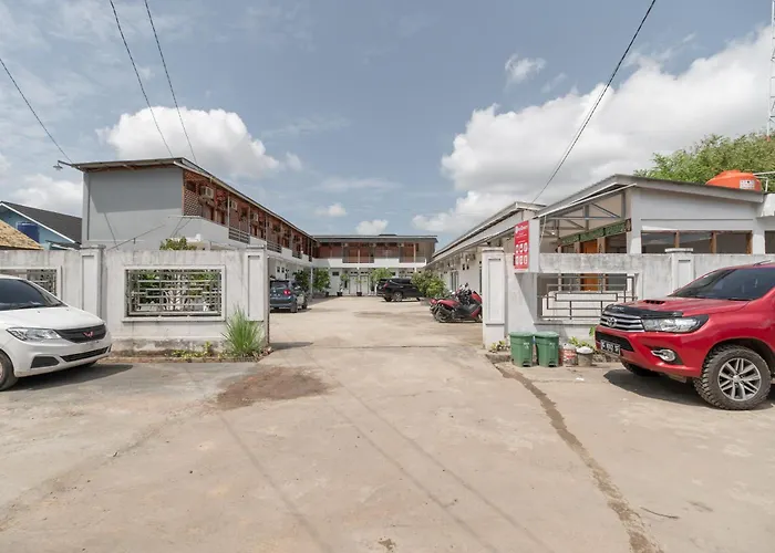 RedDoorz Syariah Near Jakabaring Sport CityHotel Palembang